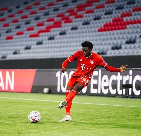 Alphonso Davies’ Early Life and Career Beginnings