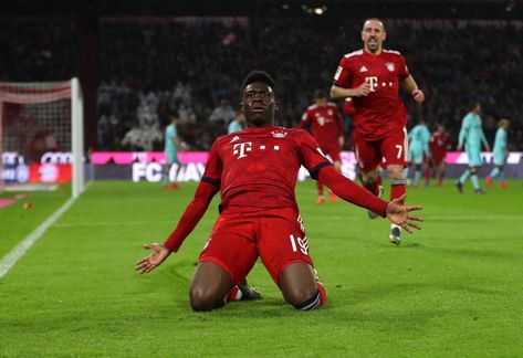 Alphonso Davies’ Transfer to Bayern Munich