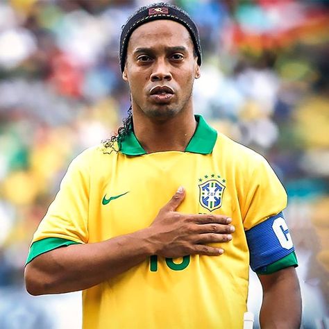 What is Ronaldinho’s Net Worth in 2024?