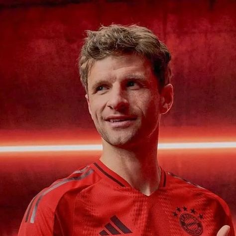 Thomas Müller Net Worth and Financial Overview