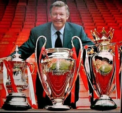 Sir Alex Ferguson’s Net Worth and Earnings in 2024: A Complete Financial Breakdown