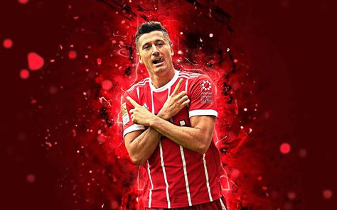 Financial Lessons from Robert Lewandowski