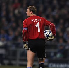 Manuel Neuer’s Playing Style and Evolution